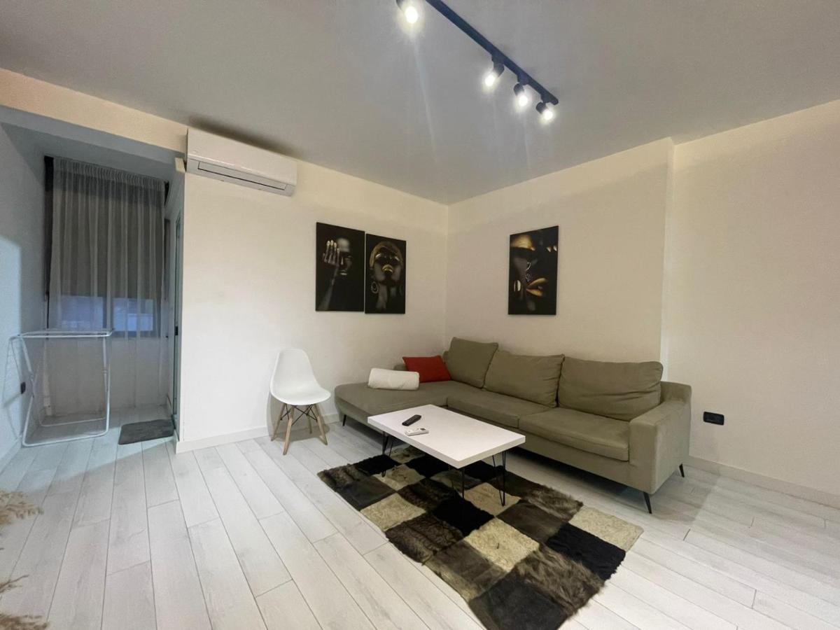Your Apartment Tirana City Centre Exterior photo